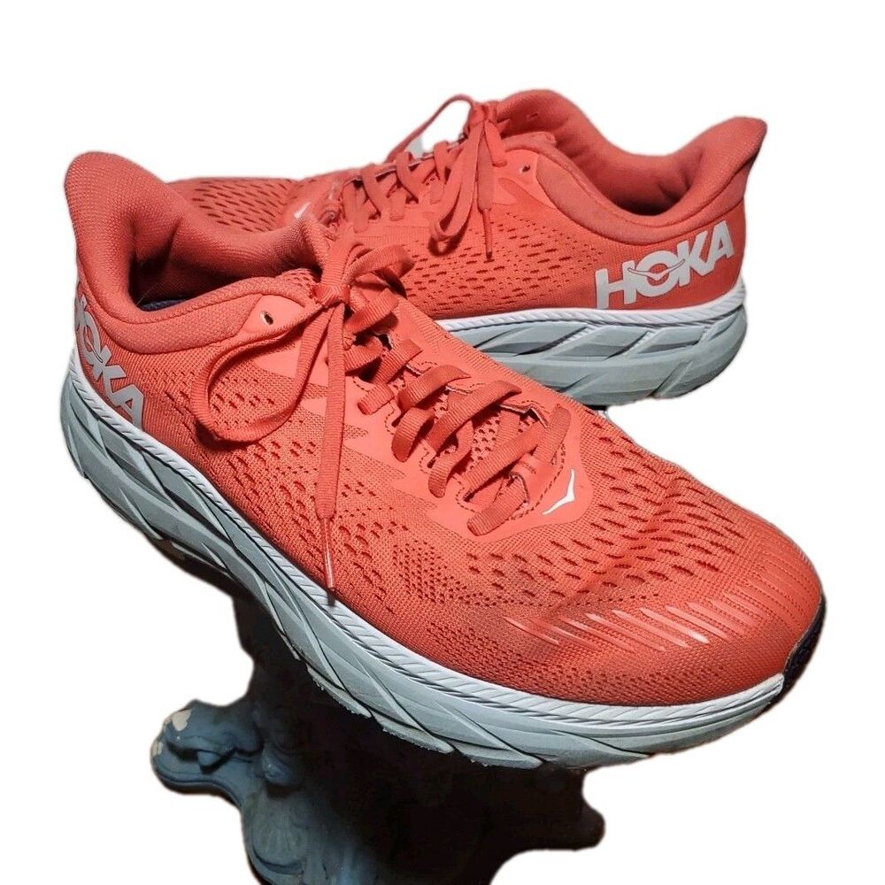 Hoka One One (Clifton 7) 1110509 Sz 10 Mesh Peachy Orange Athletic Shoes Sneaker